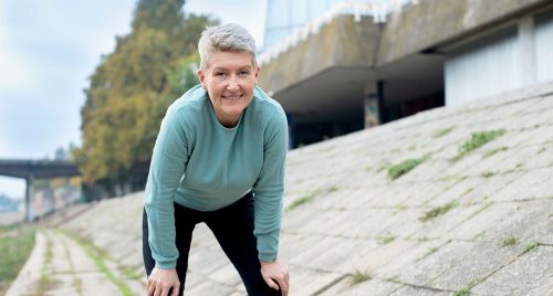 donna sport attivita fisica riposo